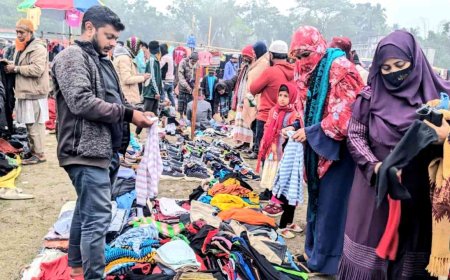 রামপালে শীতের তীব্রতায় শীতবস্ত্র কেনাকাটার ধুম