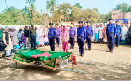 কালিগঞ্জে বীর মুক্তিযোদ্ধা আব্দুল ওহাব সরদারকে রাষ্ট্রীয় মর্যাদায় দাফন
