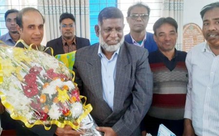 কালিগঞ্জ সরকারি মডেল মাধ্যমিক বিদ্যালয়ে নবাগত প্রধান শিক্ষকের যোগদান