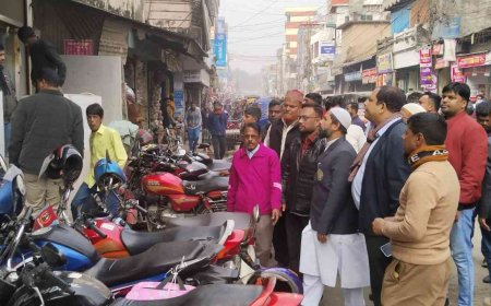 সৈয়দপুর শহরের যানজট নিরসনে ফুটপাত দখলমুক্ত অভিযান শুরু