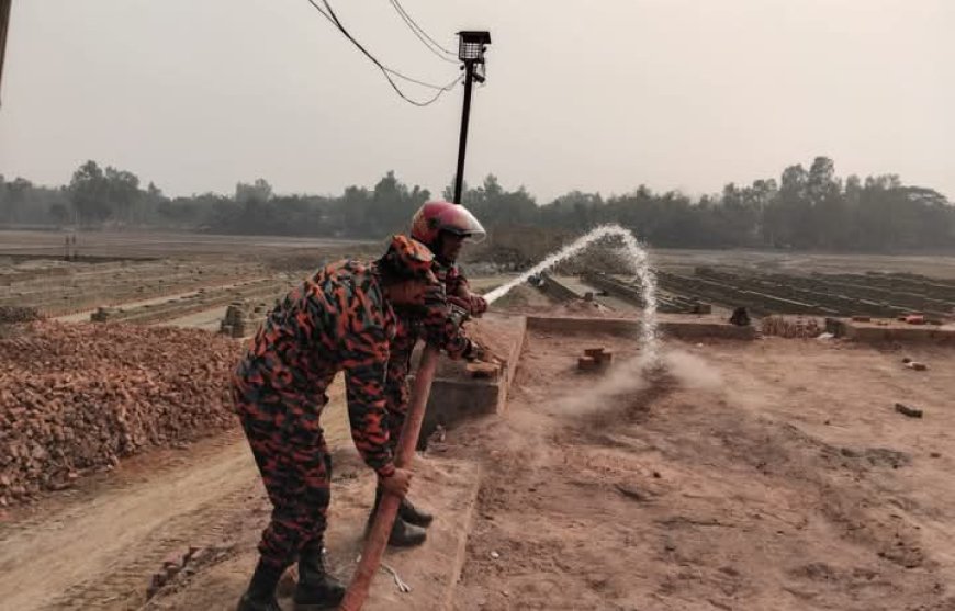 সৈয়দপুরে ইটভাটায় ভ্রাম্যমাণ আদালত তিন ভাটা মালিকের তিন লাখ টাকা জরিমানা