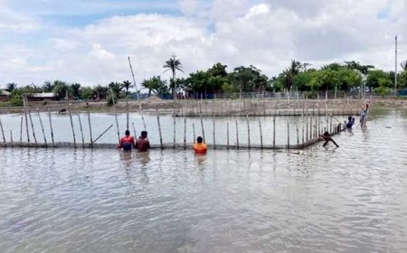 অবশেষে উন্মুক্ত হলো পাইকগাছার নাছিরপুরে খাস খাল