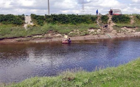 সৈয়দপুরে খড়খড়িয়া নদীতে অবৈধভাবে বালু উত্তোলন, ভাঙ্গনের কাবলে আবাদি জমি