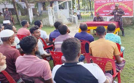 কালিগঞ্জের বসন্তপুরে সীমান্ত অপরাধ প্রতিরোধে সচেতনতামূলক মতবিনিময় সভা