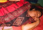 কালিগঞ্জে অসুস্থ তৃতীয় লিঙ্গের পিংকির মানবেতর জীবন