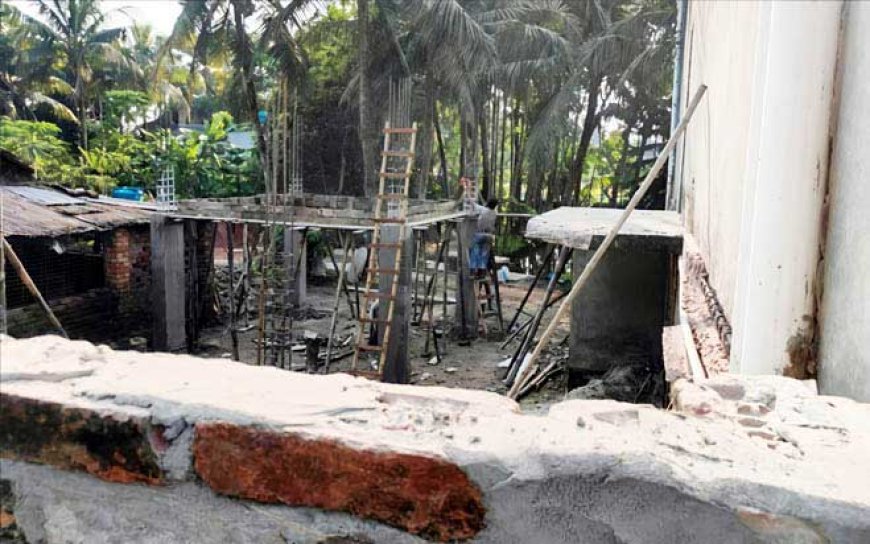 কালিগঞ্জ উপজেলা সদরে পানি উন্নয়ন বোর্ডের জায়গায় বহুতল ভবন নির্মাণের অভিযোগ