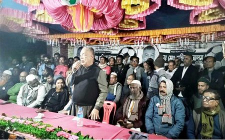 কালিগঞ্জের বিষ্ণুপুরে সাতক্ষীরা-৩ আসনের প্রার্থী ডা. শহিদুল আলমের ফুটবল প্রতীকের জনসভা