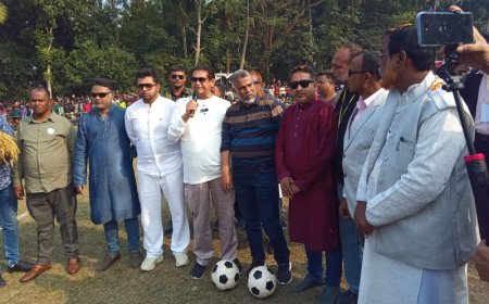 ১৬ দলীয় ফুটবল টুর্নামেন্ট ডুমুরিয়া স্পোর্টস একাডেমি চ্যাম্পিয়ান 