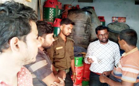 কপিলমুনিতে পেট্রোল ও ডিজেল ব্যবসায়ীকে ভ্রাম্যমাণ আদালতে জরিমানা