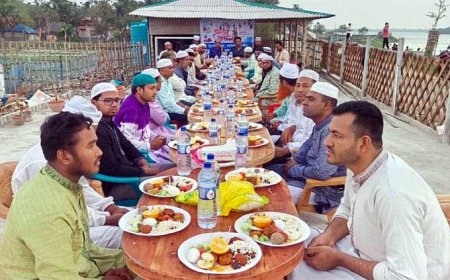  কালিগঞ্জের বসন্তপুরে গোধূলী রেখায় রিপোর্টার্স ক্লাবের ইফতার মাহফিল