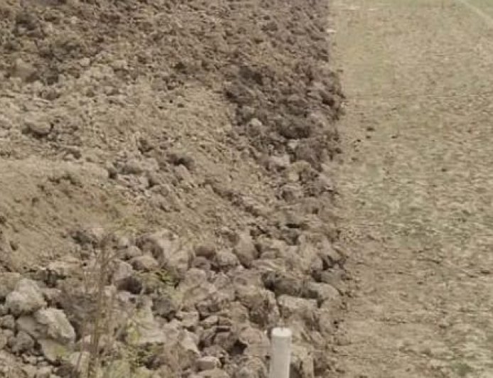 শ্যামনগরের আটুলিয়ায় সৌদি প্রবাসীর জমি দখলের পাঁয়তারা 