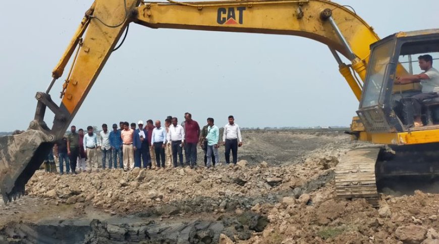 পাইকগাছার নাবার খাল খনন কাজের উদ্বোধন