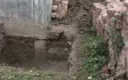 কুলিয়া ইউপির জমি দখল করে স্থাপনা নির্মাণ, বড় অংকের টাকা লেনদেনের অভিযোগ!