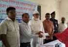 দেবহাটায় ঈদুল আযহা উপলক্ষে দুস্থ পরিবারের মাঝে অনুদান বিতরণ