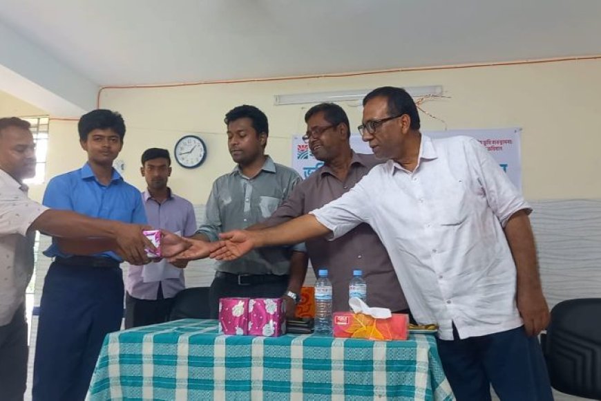 দেবহাটায় ভূমিসেবা মেলা উপলক্ষে কুইজ প্রতিযোগিতা