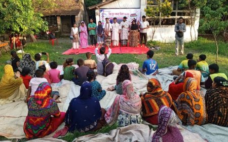 বিশ্ব যুব দক্ষতা দিবস উপলক্ষে সাতক্ষীরায় উঠান থেকে উদ্যোক্তা বিষয়ক পথনাটক