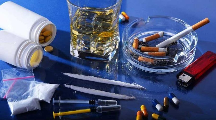 দেশে  নীরবে ছড়িয়ে পড়েছে বিচিত্র মাদক