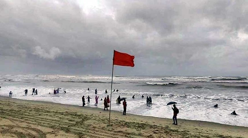 বঙ্গোপসাগরে নিম্নচাপ, ৪ সমুদ্রবন্দরে ৩ নম্বর সতর্ক সংকেত