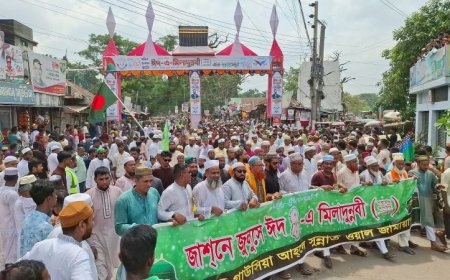 সৈয়দপুরে পবিত্র ঈদে মিলাদুন্নবী (সা.) পালিত : উত্তরবঙ্গের বৃহত্তম জশনে জুলুছে মানুষের ঢল
