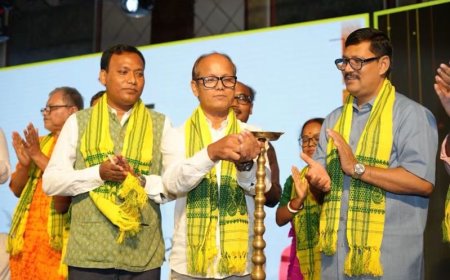 প্রথম বছরেই মন জয় করে নিল কোচ রাজবংশী ইয়ুথ ফেস্টিভ্যাল