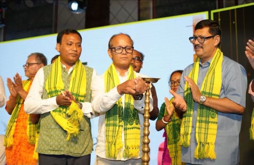 প্রথম বছরেই মন জয় করে নিল কোচ রাজবংশী ইয়ুথ ফেস্টিভ্যাল