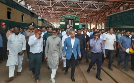 সৈয়দপুরে রেলপথ মন্ত্রী শেখ রবিউল আলম: "রেলওয়েকে যাত্রী ও জনবান্ধব করা হবে" 