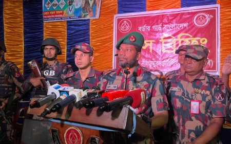 সুন্দরবন উপকূলসংলগ্ন পূজামণ্ডপের নিরাপত্তায় ১৬ প্লাটুন বিজিবি মোতায়েন