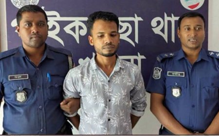 পাইকগাছায় আইনজীবী ও স্বাস্থ্য কর্মকর্তার কাছে চাঁদা দাবি, গ্রেনেড বাবুসহ গ্রেফতার ৩